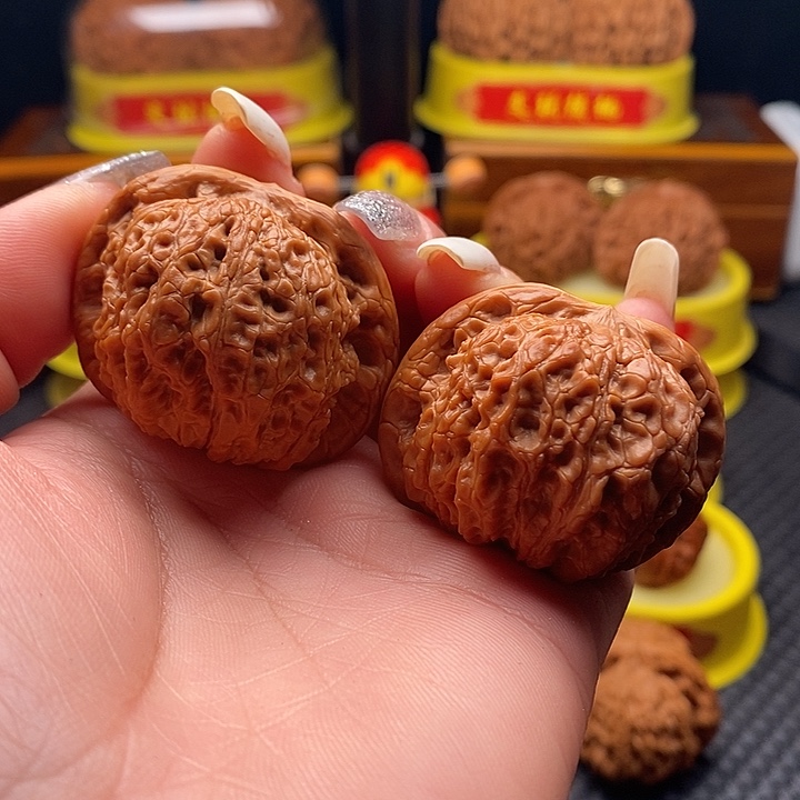 桃核把件42平谷血麒麟精品