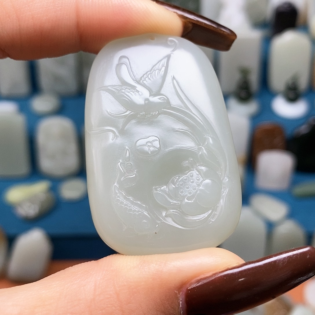 颈饰未镶嵌和田玉