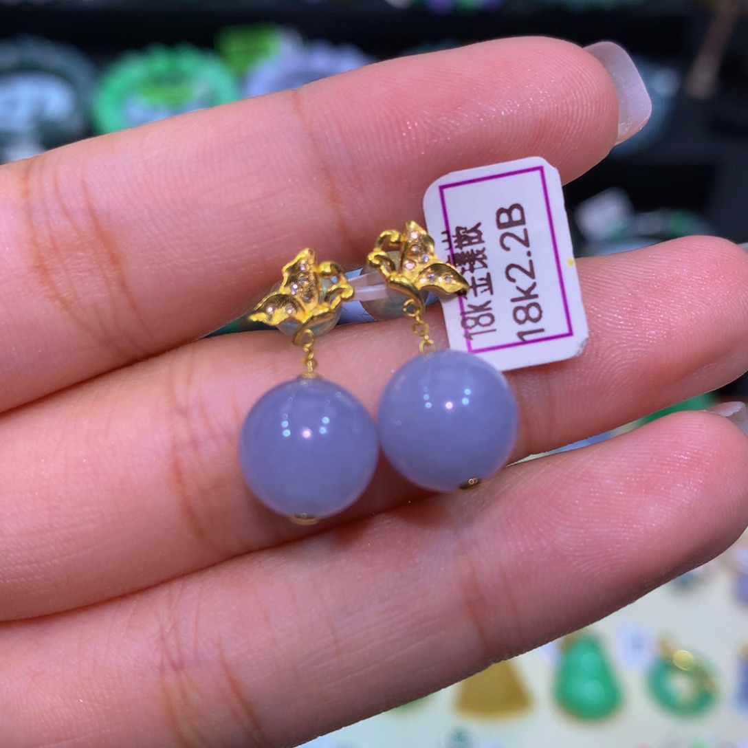 翡翠18K金镶嵌颈饰翡翠