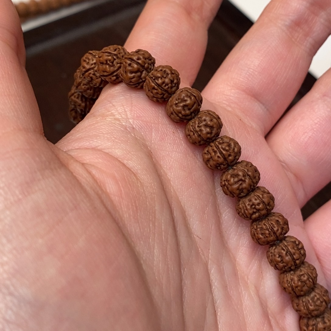 金刚菩提吊坠小**.老树王