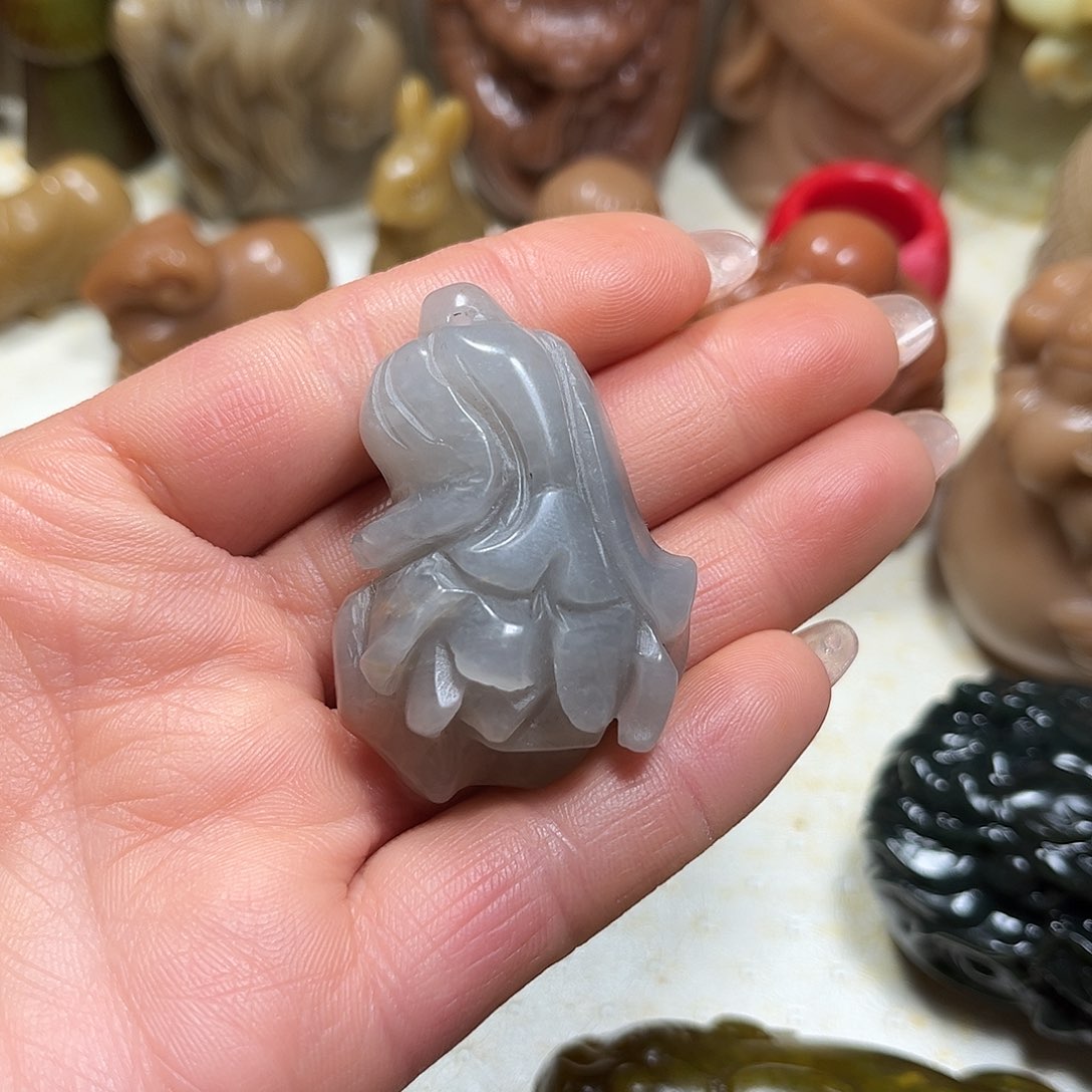 白玉菩提吊坠白玉菩提吊坠