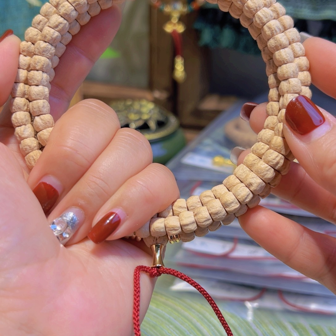 柏香籽/百香籽吊坠丁***叔