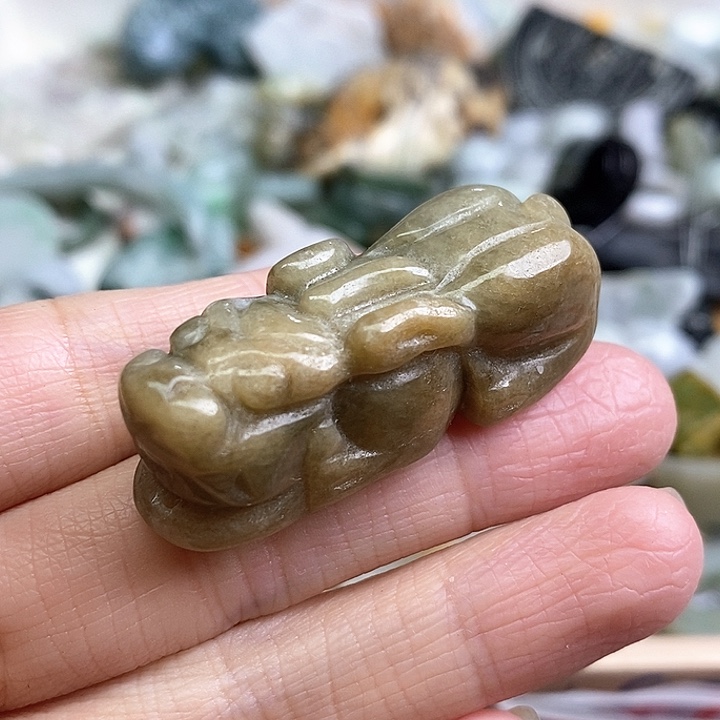 翡翠未镶嵌颈饰天然翡翠95