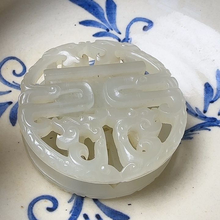 M****龍直播间里有很多粉丝