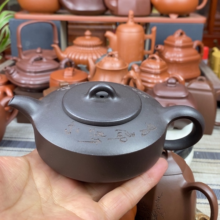 紫砂茶壶曼生扁石200cc原矿黑料特价