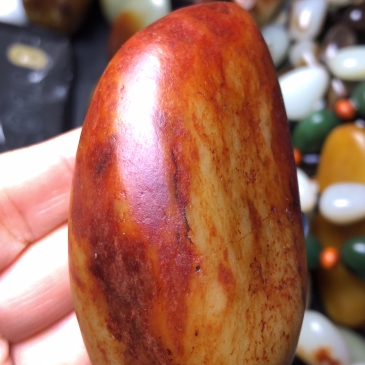 和田玉（翠青玉）未镶嵌珠宝奇石