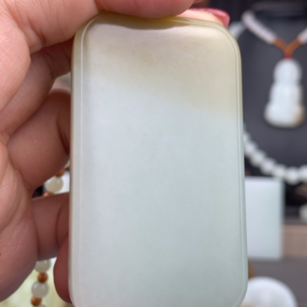 【闪购商品】颈饰未镶嵌和田玉钱**明