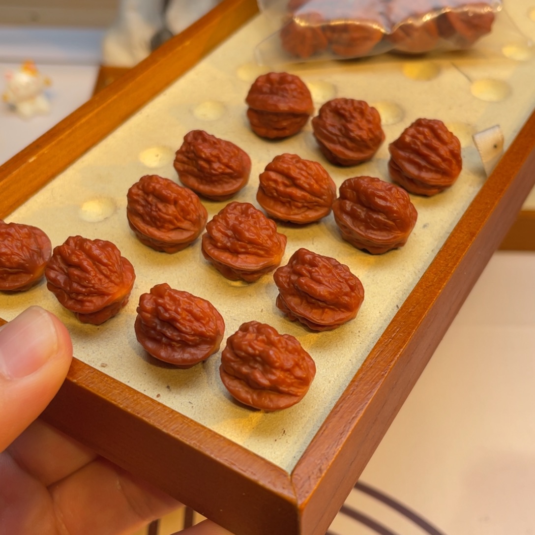 文玩核桃手串蛤蟆头