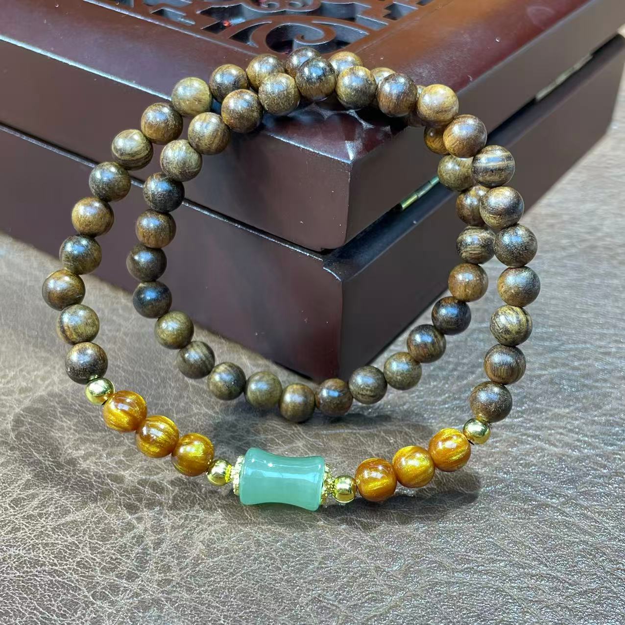 235黄花梨手串（无礼盒）