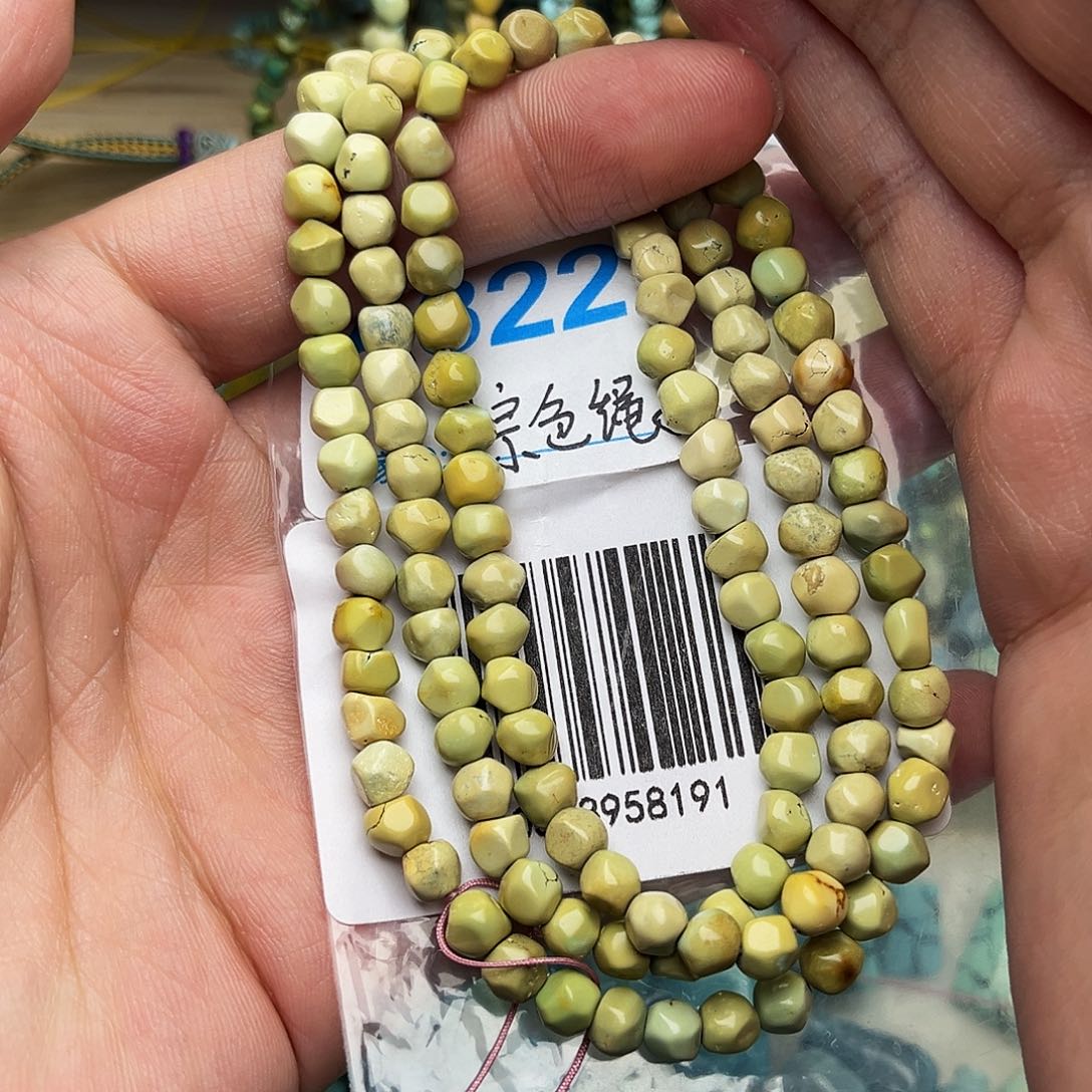 绿松石配饰未镶嵌卡5大➕