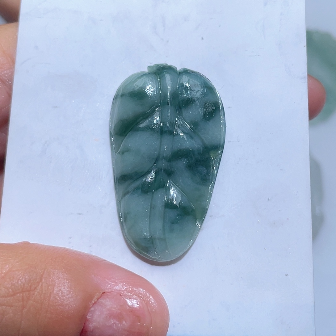 定制翡翠未镶嵌是