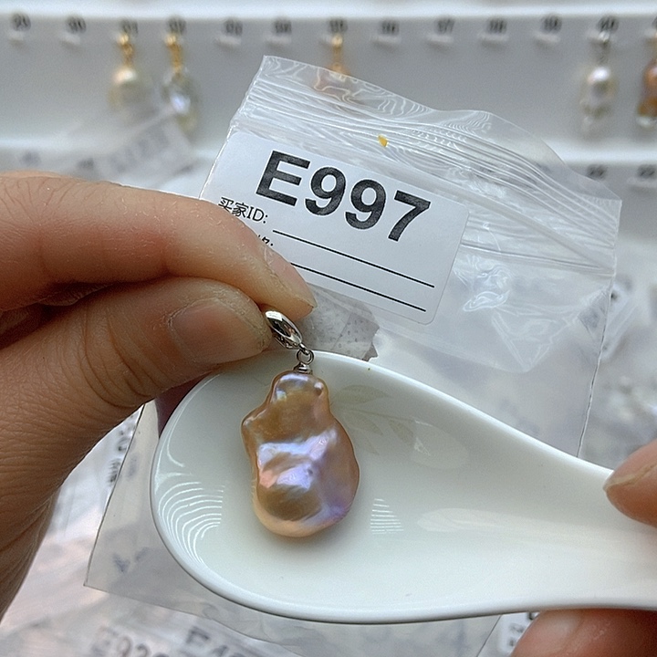 淡水珍珠颈饰未镶嵌