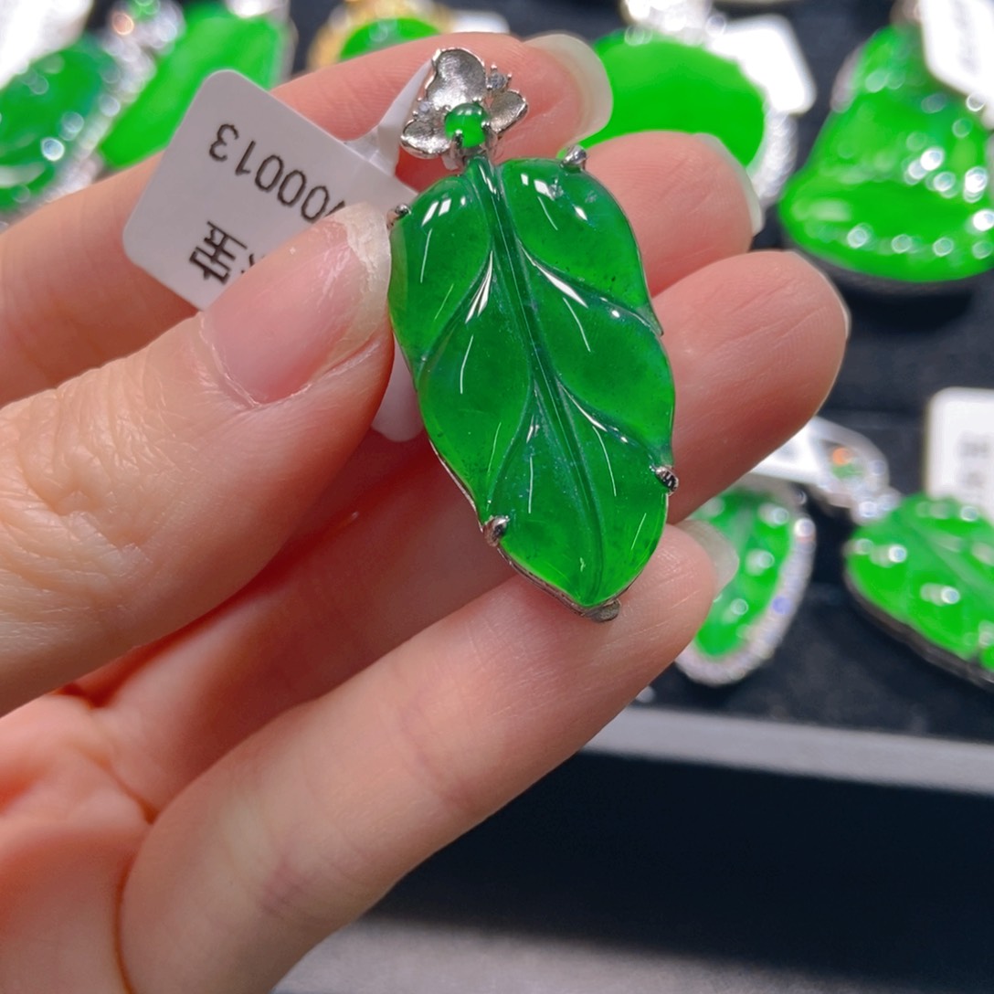 翡翠吊坠(不含链)银S925镶嵌