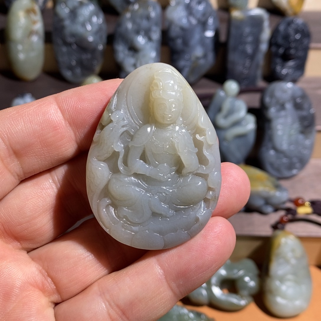 和田玉把件未镶嵌牟*