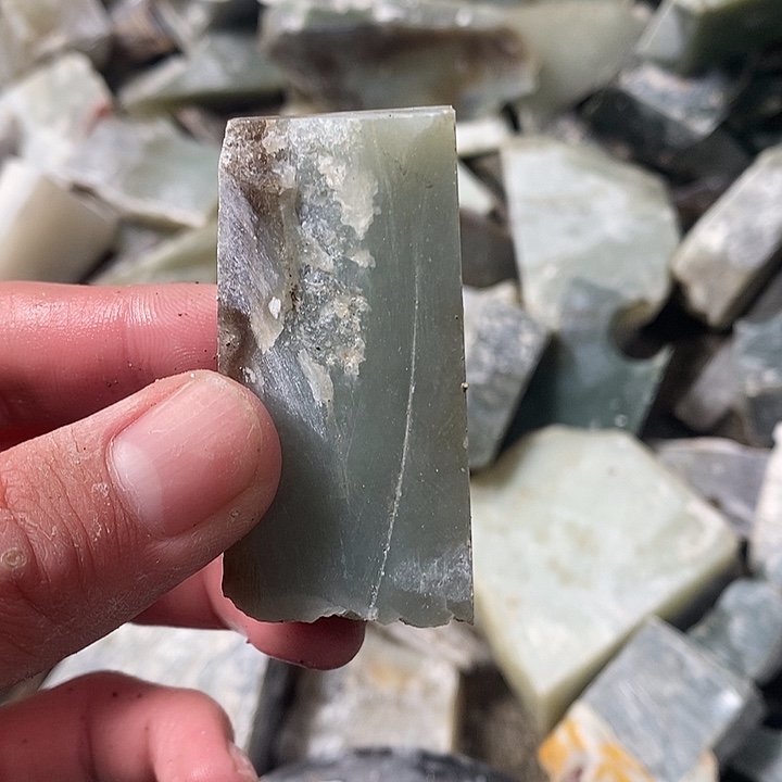 和田玉（糖玉）未镶嵌珠宝半成品