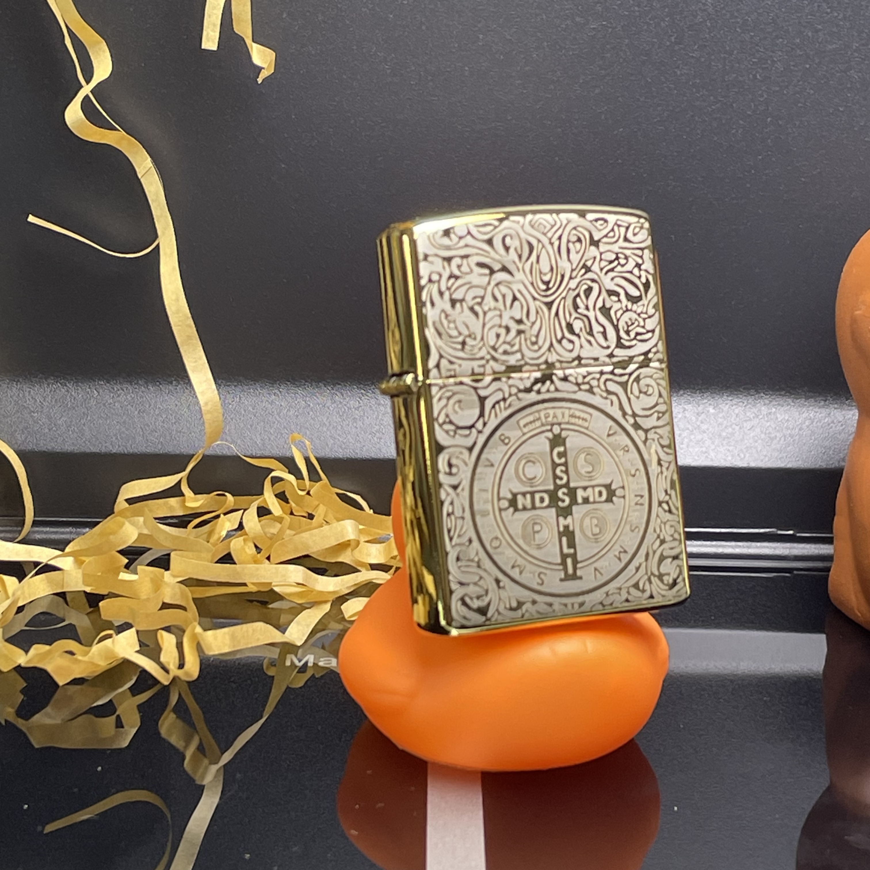 炫酷金康斯坦丁防风老式砂轮打火机