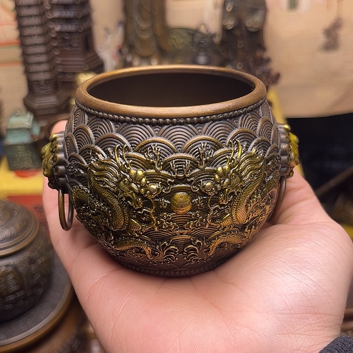 精美铜器点击下单