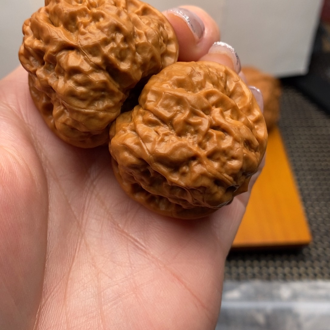 文玩核桃把件边37左右