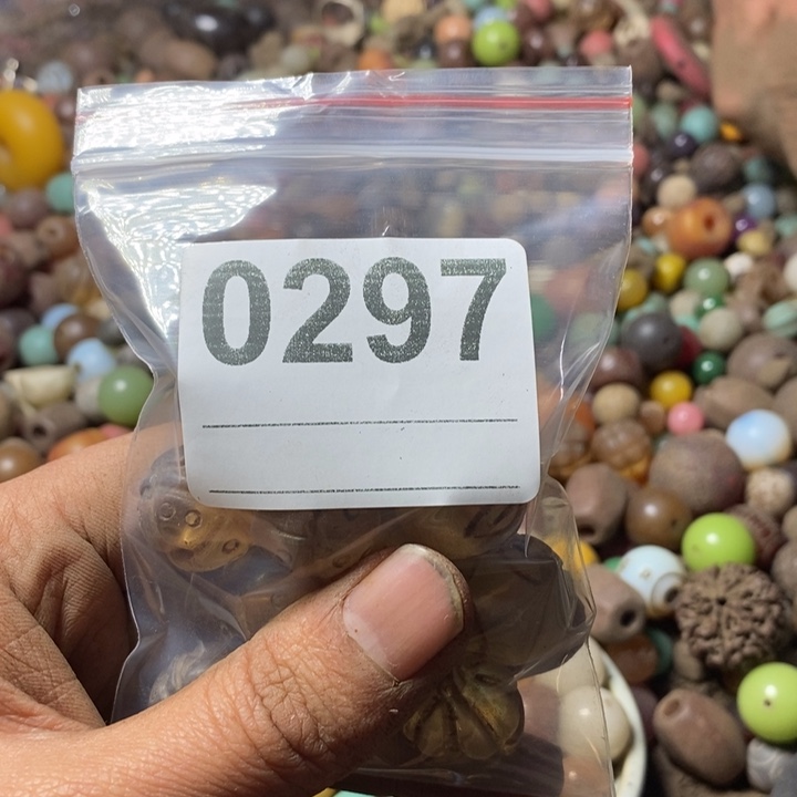 秋***风和田玉（糖玉）未镶嵌手链