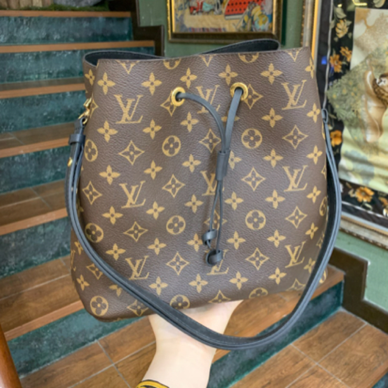95新 LouisVuitton/路易威登 黑内水桶包 18年全原