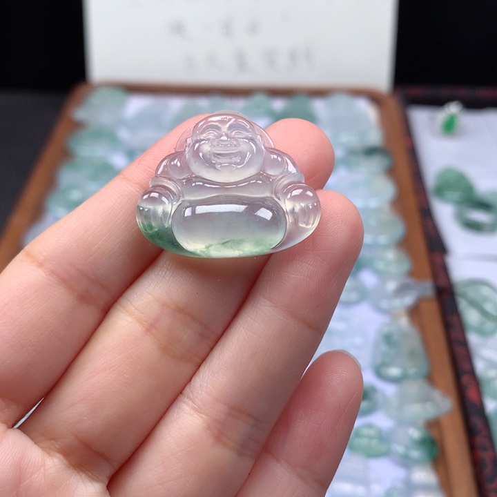 颈饰未镶嵌翡翠高冰飘花大佛公