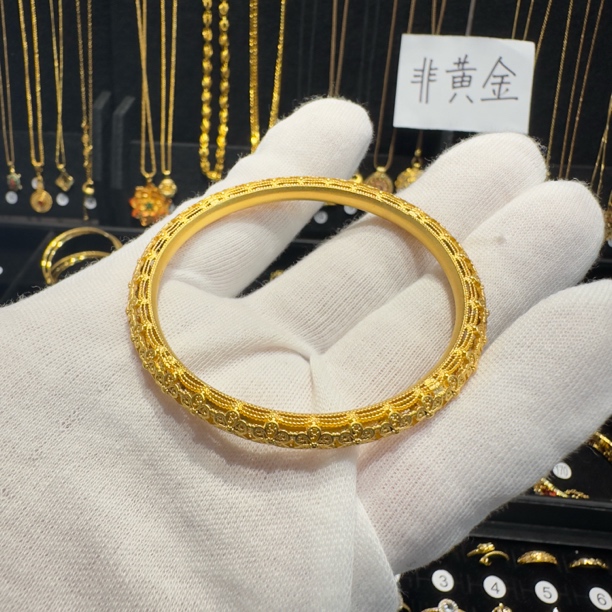 铜合金手镯 铜合金手镯复古宫廷风镂空花朵古法金店同款气质6mm