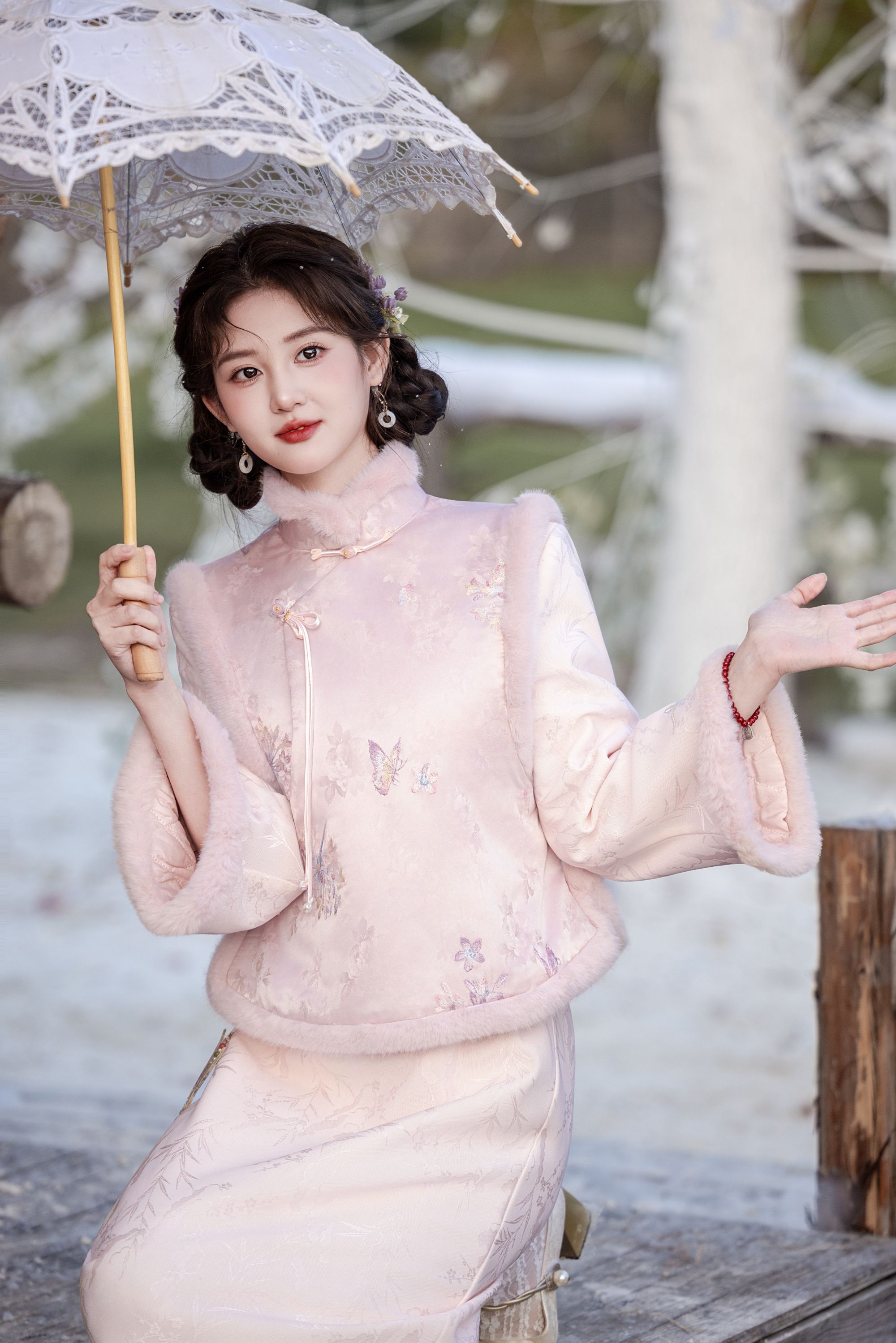 【小绿萝服饰】璎珞 冬季立领复古刺绣蝶恋花日常中式少女加厚马甲