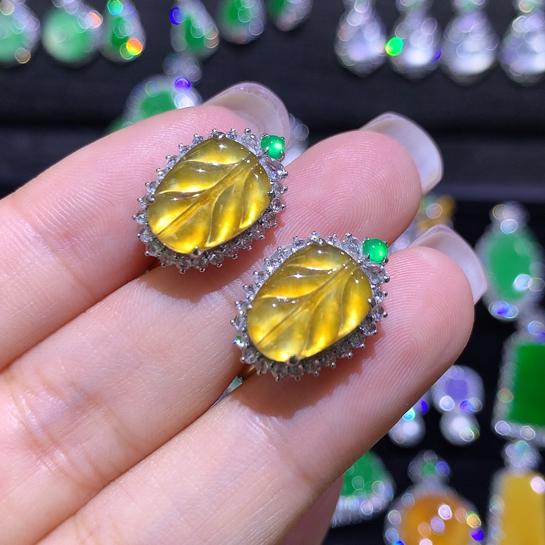 翡翠18K金镶嵌耳饰高冰黄翡金枝玉叶