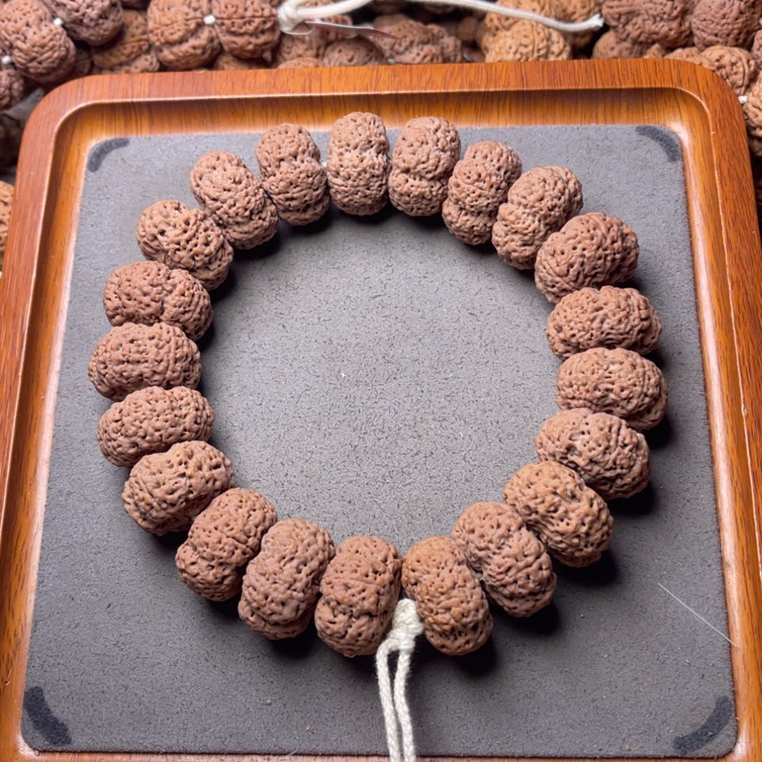 布***芬菩提籽类19号金刚菩提夹板菠萝蜜手持25