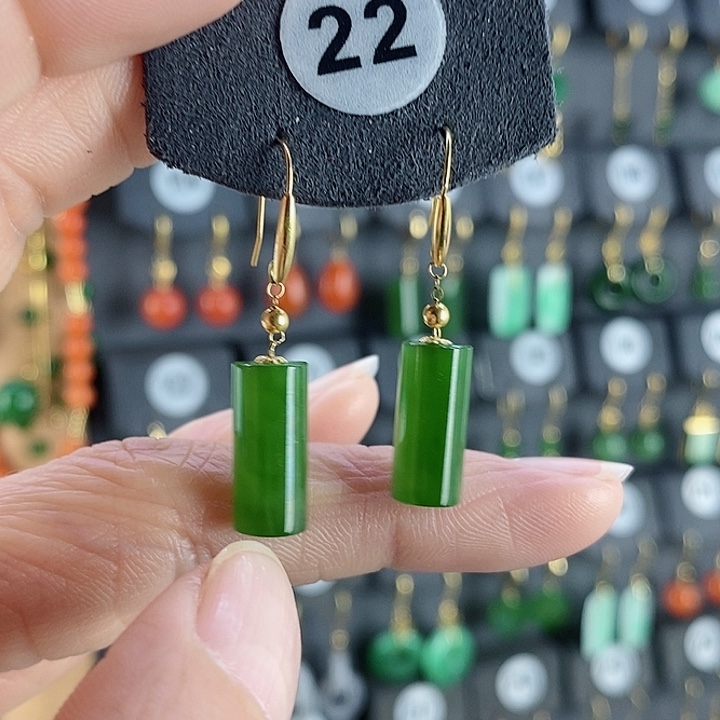 和田玉耳饰18K金镶嵌隋**安