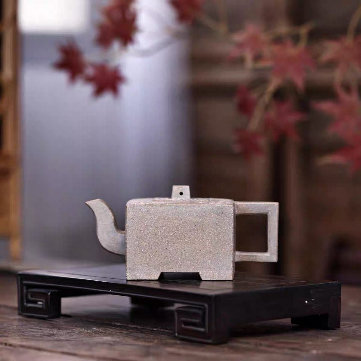 丁善民紫砂仿古款春胜壶