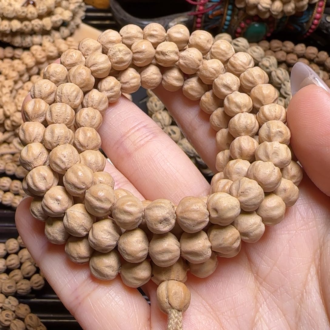 柏香籽/百香籽吊坠文*