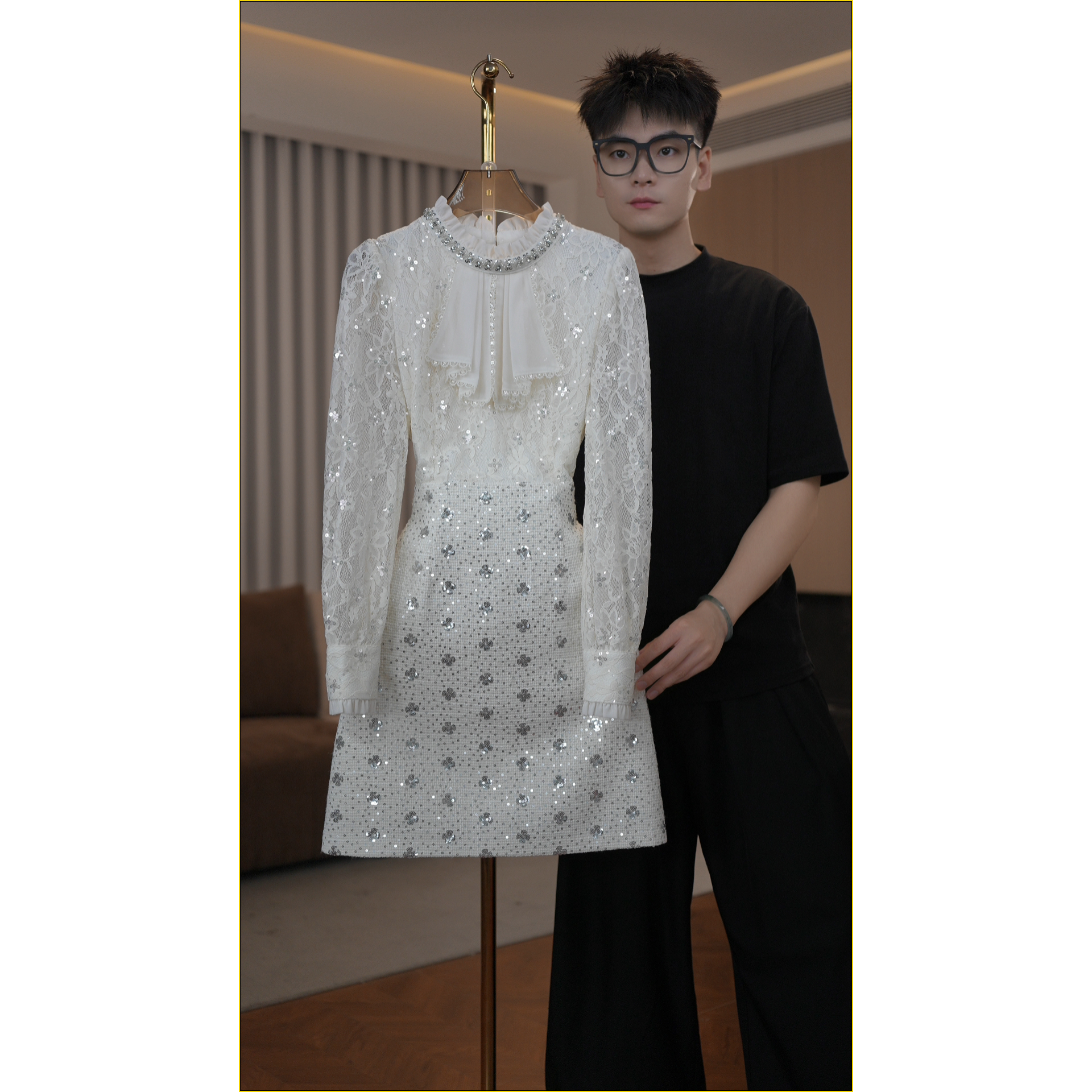  【新品上新】9684品牌女装上新气质显瘦高定连衣裙