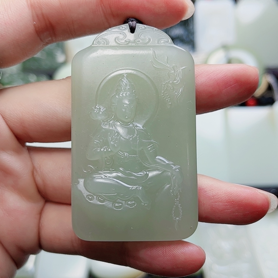 【闪购商品】颈饰未镶嵌和田玉