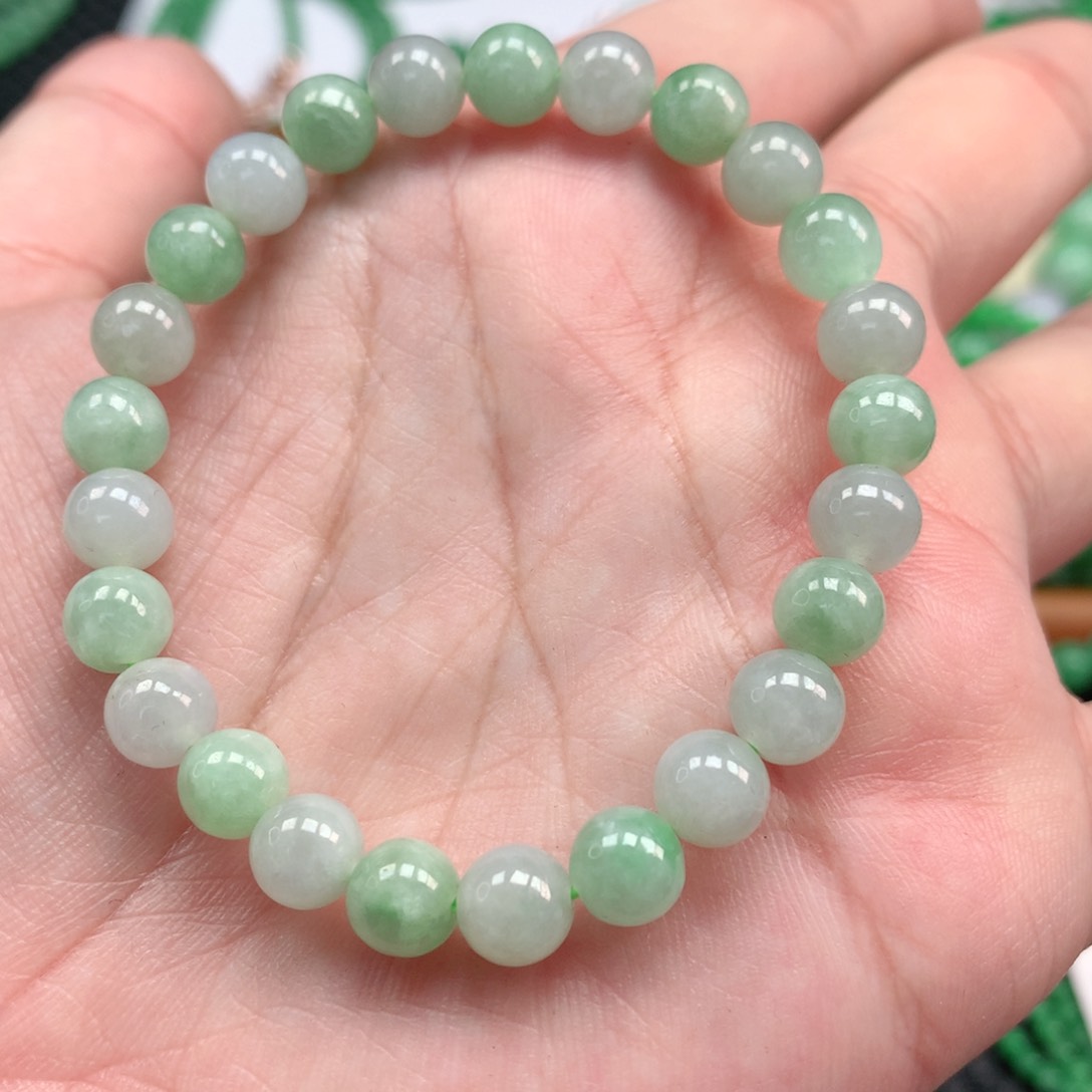 翡翠手链未镶嵌翡翠