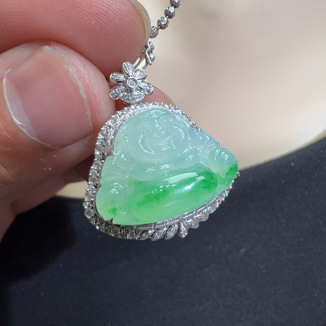 翡翠吊坠(不含链)18K金镶嵌