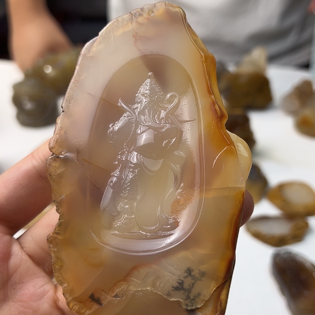 未镶嵌颈饰玛瑙/玉髓