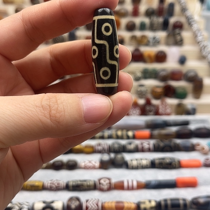 未镶嵌颈饰玛瑙/玉髓