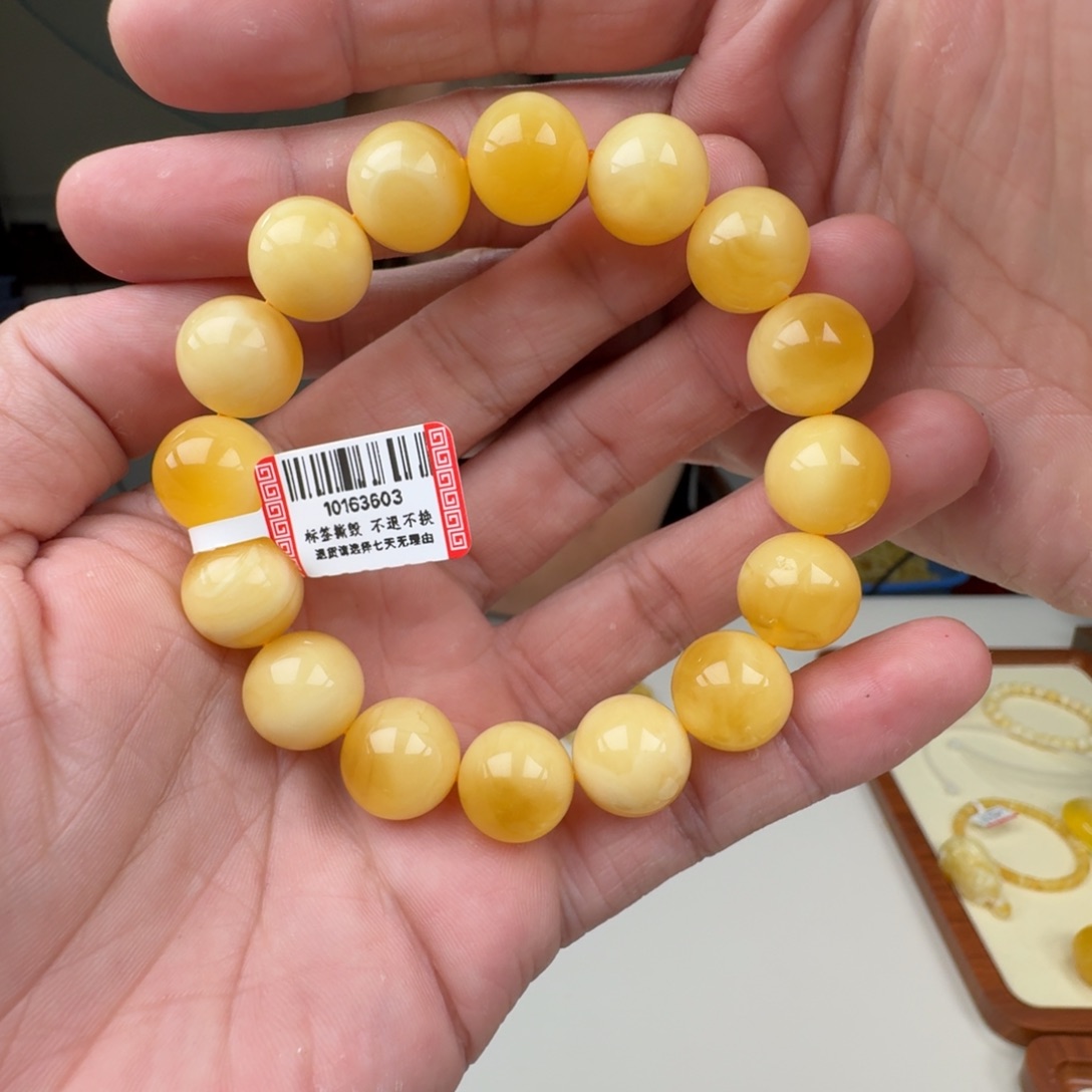 琥珀未镶嵌裸石蜜蜡手串