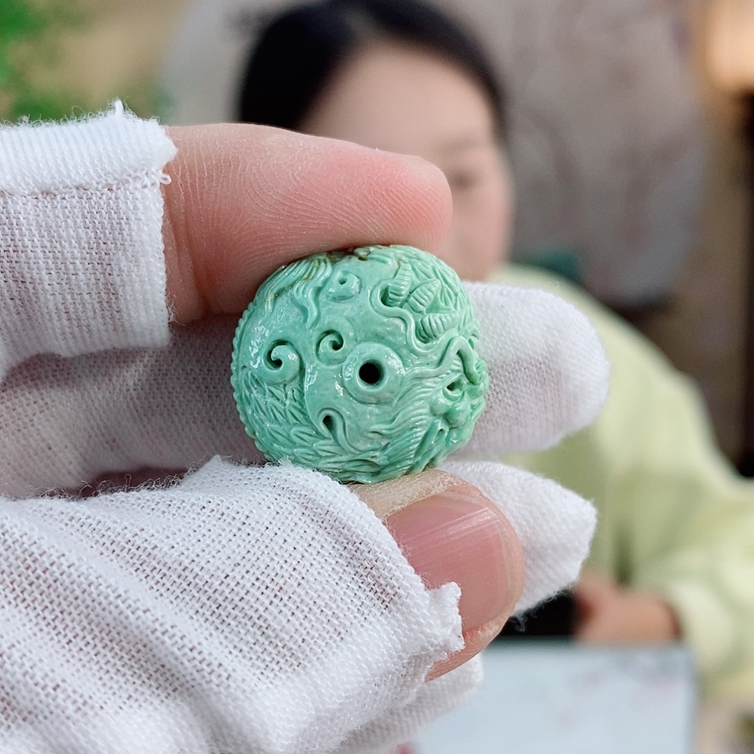 未镶嵌绿松石珠宝奇石