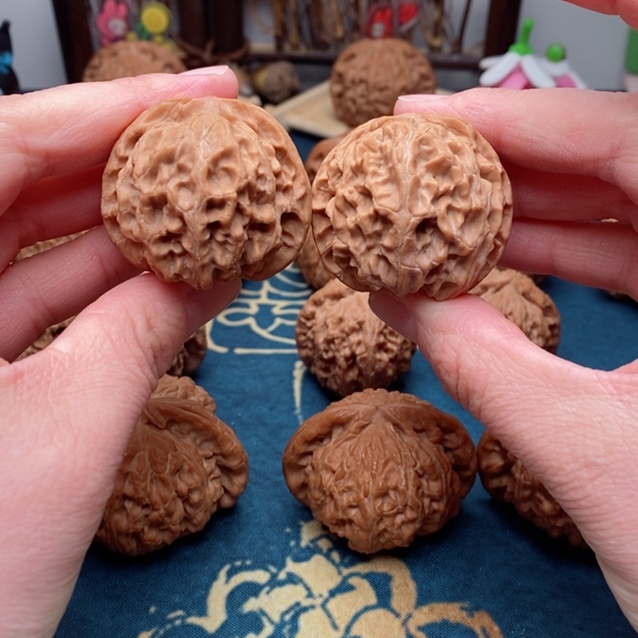 文玩核桃把件苹果园38