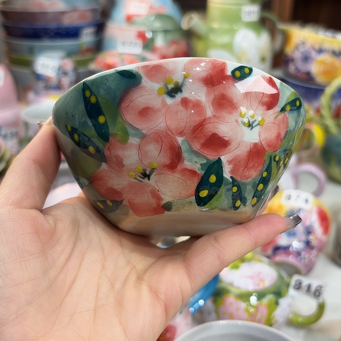 瓷片你是什么情况呀亲爱呢还是怎么不