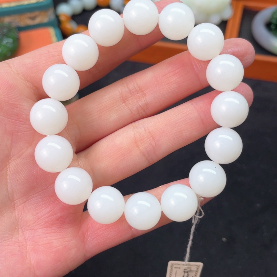 和田玉手链未镶嵌