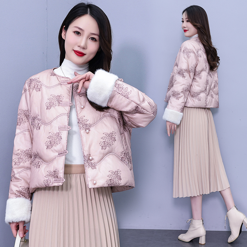 单排扣女厚款圆领短款刺绣常规款