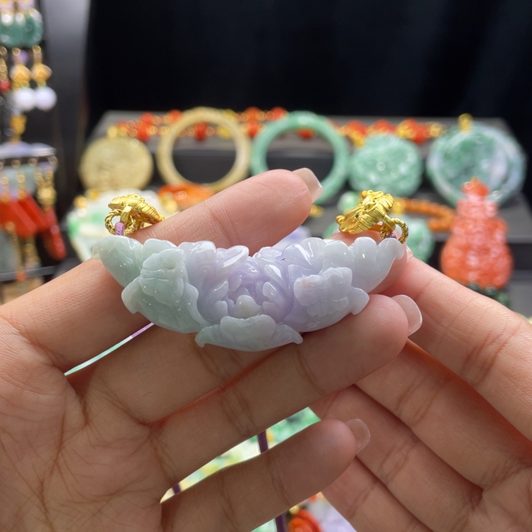 翡翠颈饰未镶嵌代编织