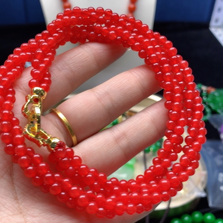 翡翠颈饰未镶嵌吊坠