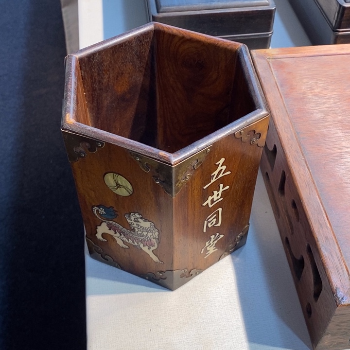 S***G木六角笔筒木木木木木