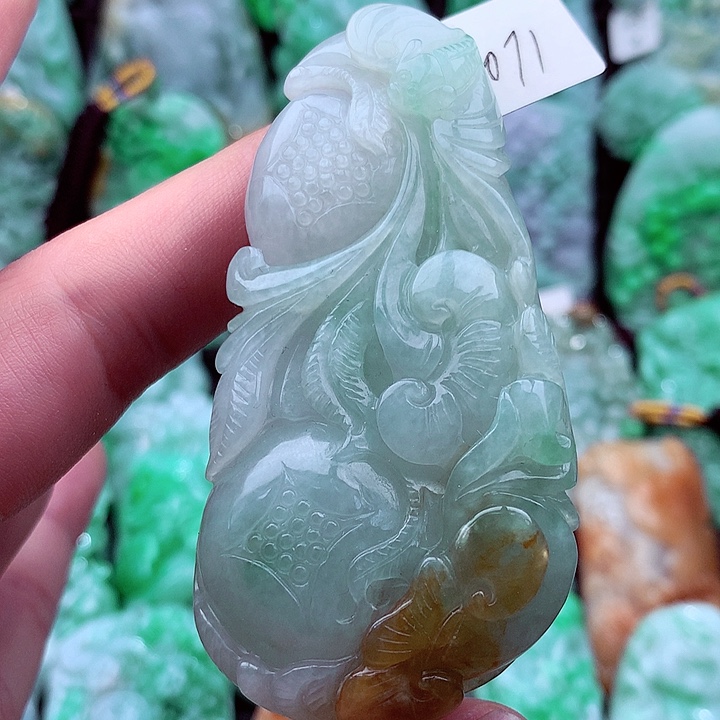 翡翠吊坠(不含链)未镶嵌