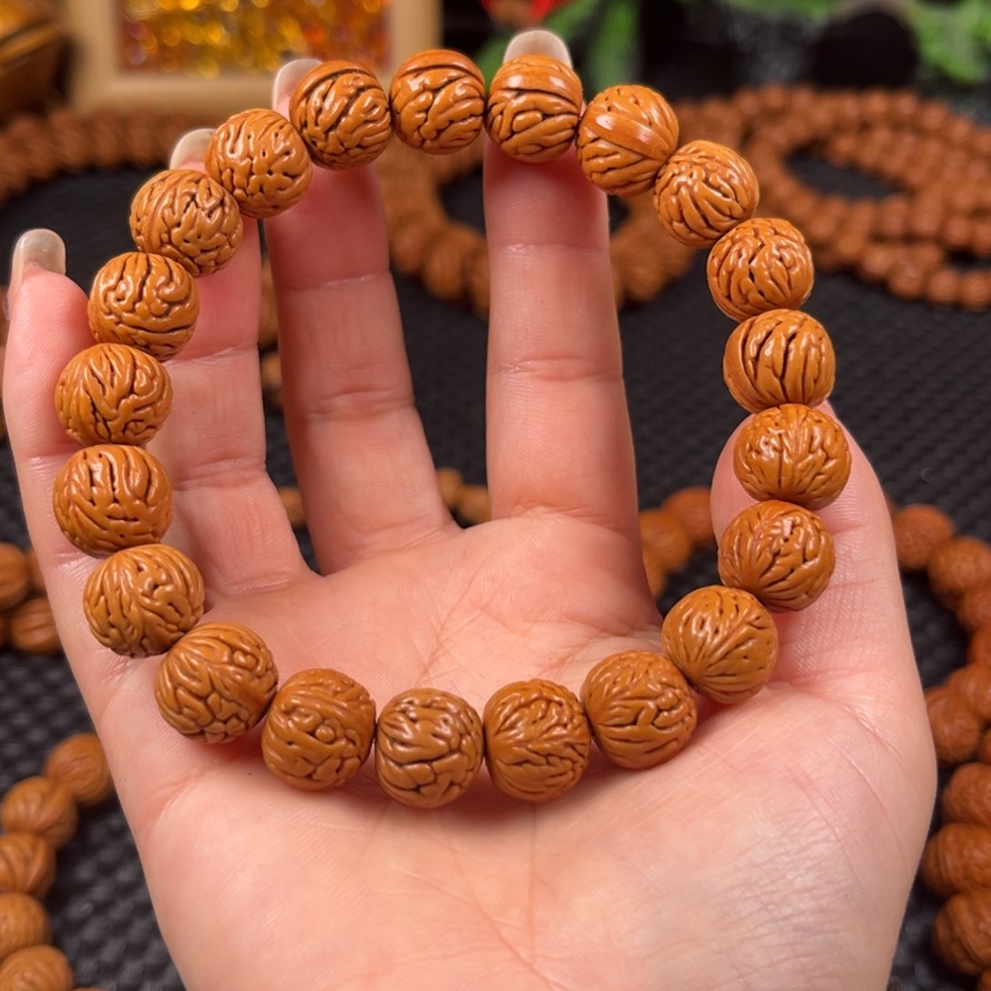 【闪购商品】桃核手串?****?Y14链接手串