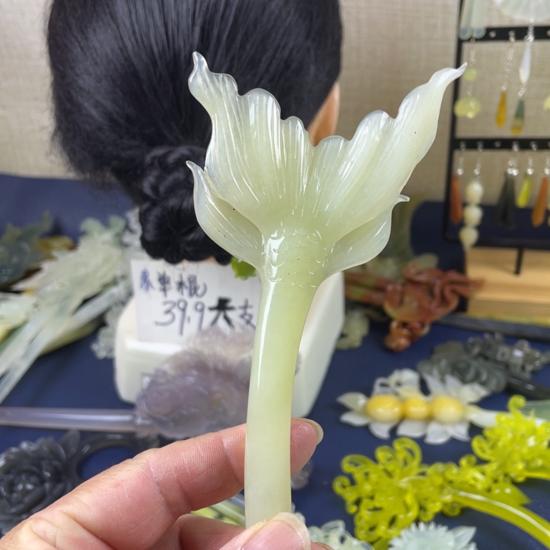 蛇纹石玉未镶嵌发饰